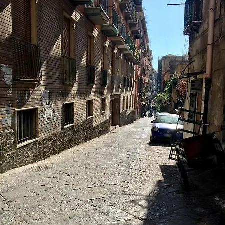 Residenza Chiaia Oda ve Kahvaltı Napoli