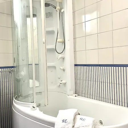 Alojamento de Acomodação e Pequeno-almoço Residenza Chiaia 3*